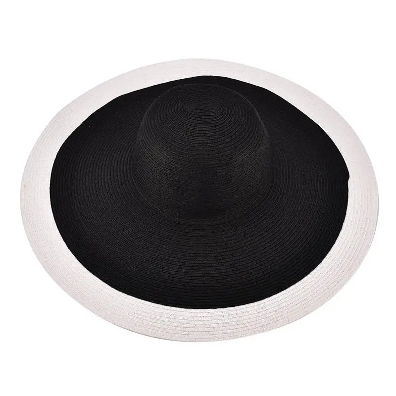 Chapeau de Paille Noir et Blanc